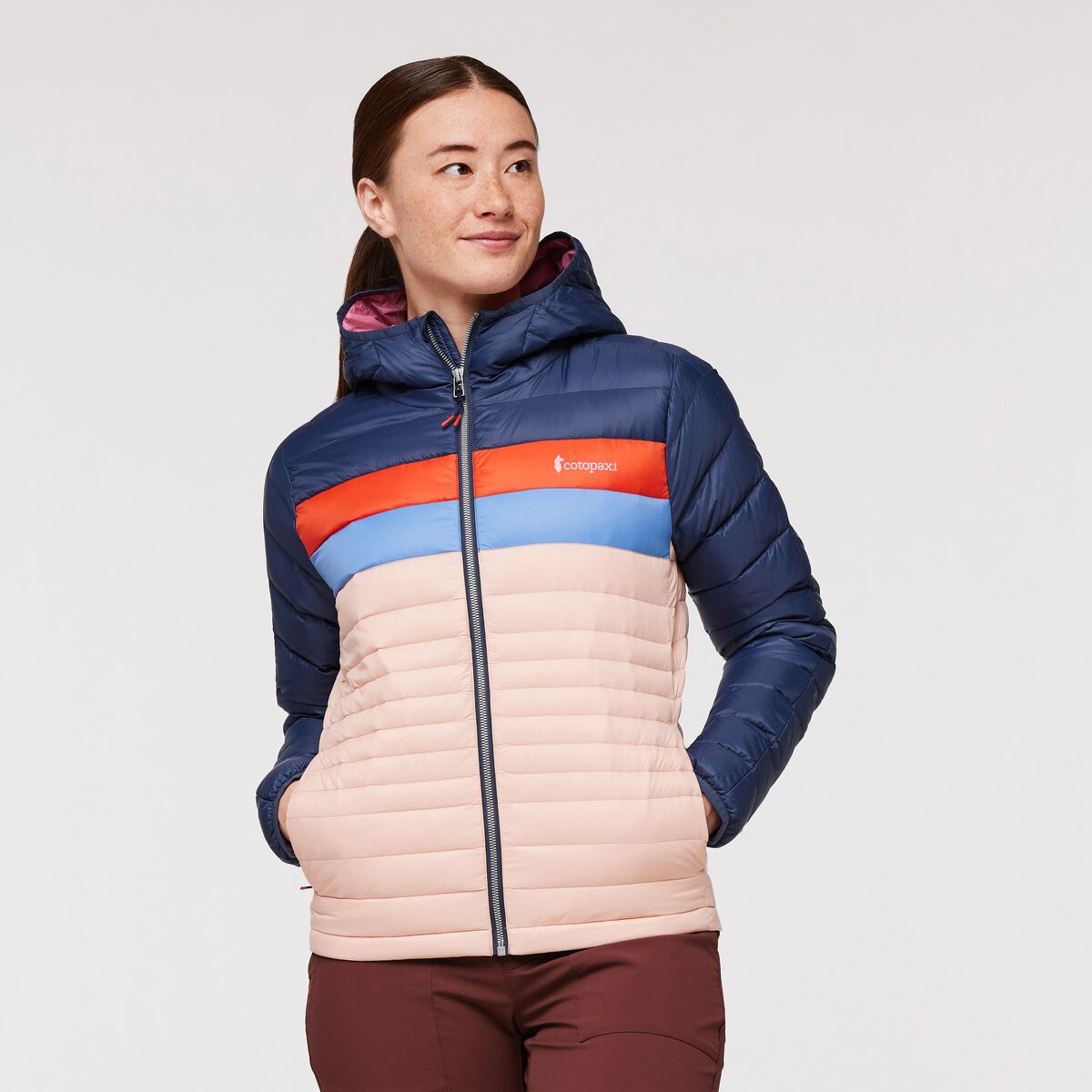 Cotopaxi Women&#39;s Fuego Hooded Down Jacket Ink/Rosewood
