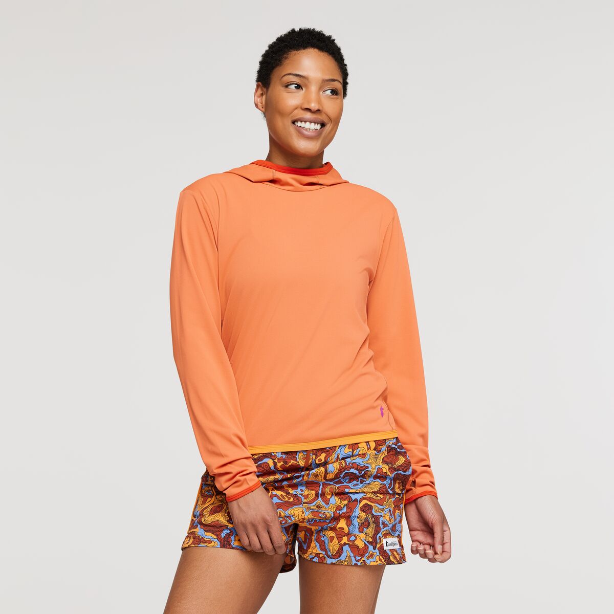 Cotopaxi Women&#39;s Sombra Sun Hoodie Nectar
