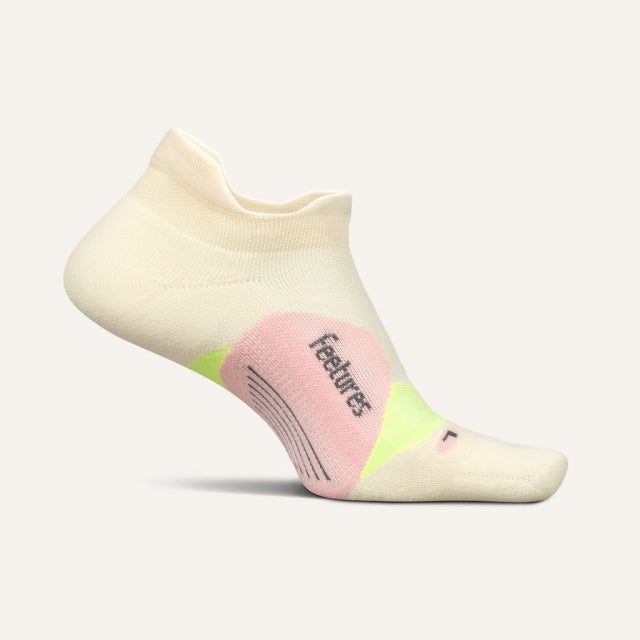 Feetures! Elite Light Cushion No Show Tab Socks 750 Sandy elon / M