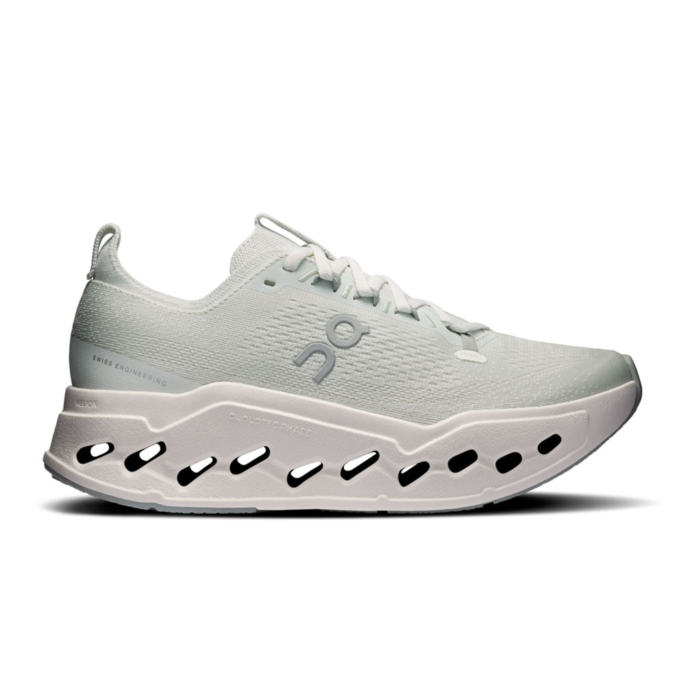 On Running Womens Cloudsurfer Max Iceberg | Ivory