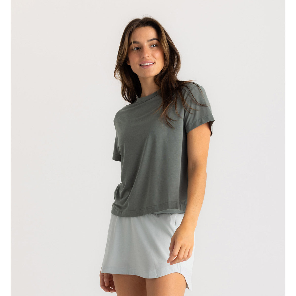 Free Fly Apparel Women&#39;s Elevate Lightweight Tee Smoke