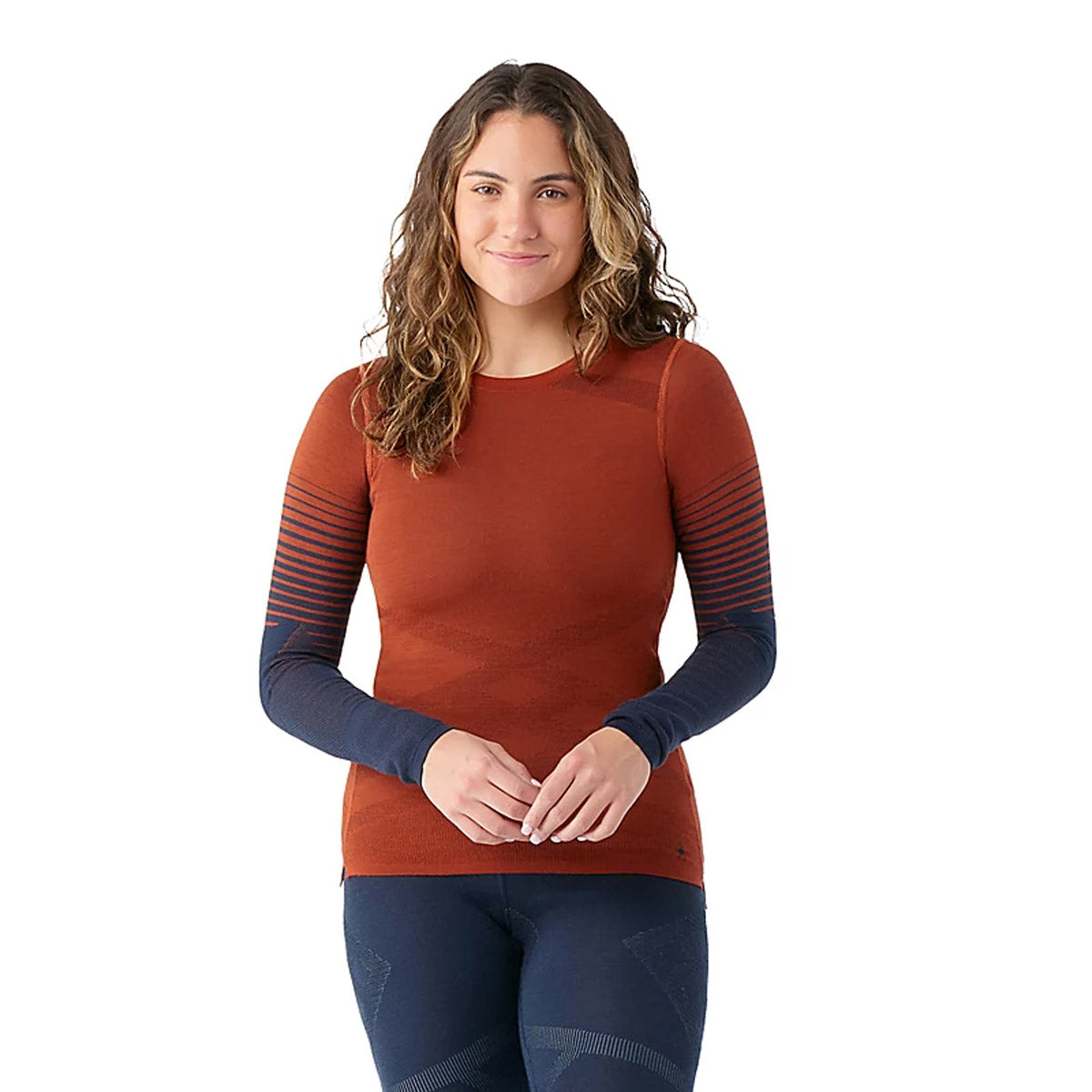 Smartwool Women&#39;s Intraknit Thermal Merino Base Layer Pattern Crew Pecan Brown-Deep Navy