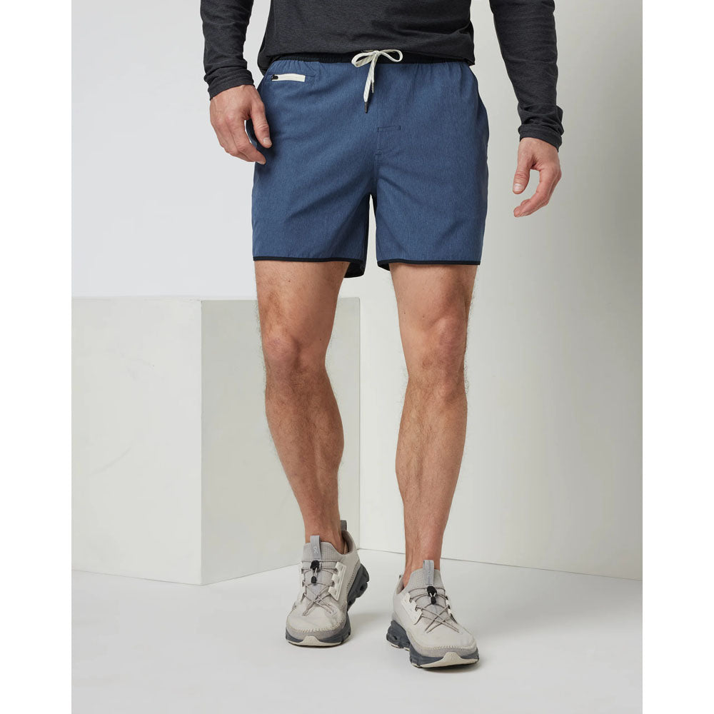 Vuori Mens Banks Short 5 Azure Linen Texture