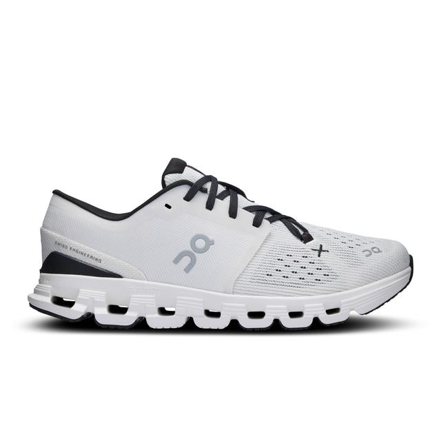 On Running Womens Cloud X 4 Ivory | Black