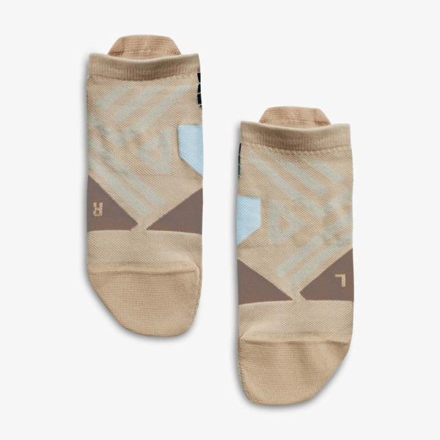 On Running Women&#39;s Low Sock Rosebrown | Grey