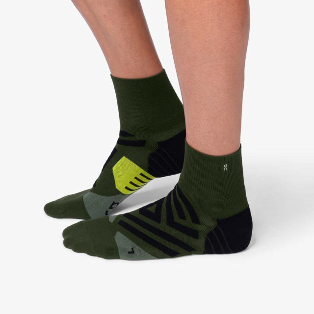 On Running Men&#39;s Mid Sock Jungle | ime / L