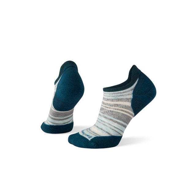 Smartwool Women&#39;s PhD Run Light Elite Striped Micro Socks Twilight Blue