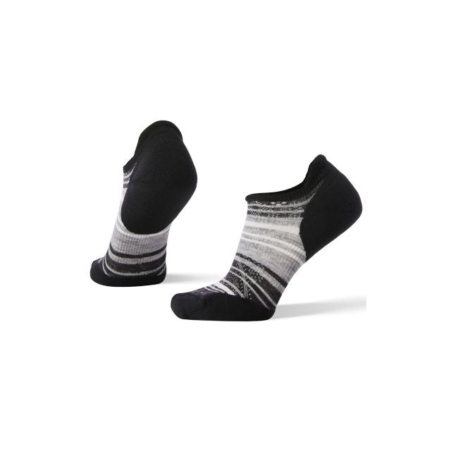 Smartwool Women&#39;s PhD Run Light Elite Striped Micro Socks Black ight Gray / L