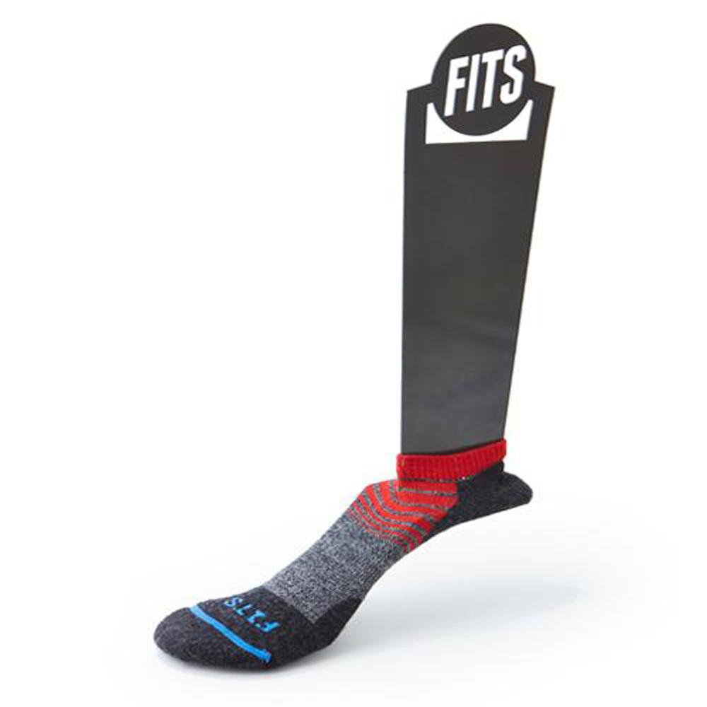 Fits Light Runner Low Socks Charcoal Red