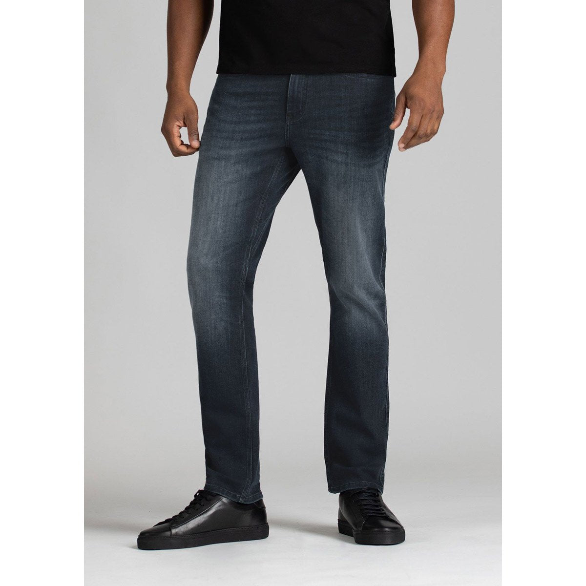 DU/ER Men&#39;s Performance Denim Relaxed Equinox