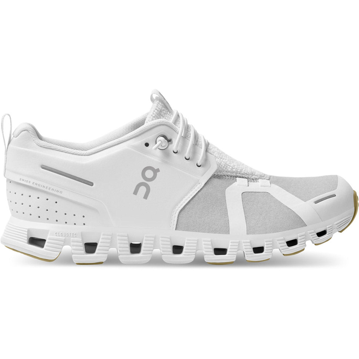 On Running Women&#39;s Cloud 5 Terry White | Almond