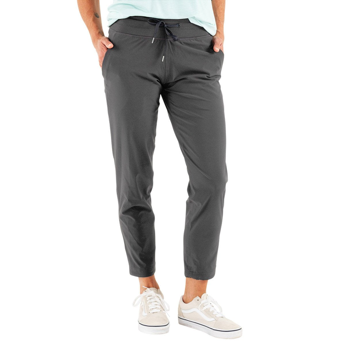 Free Fly Apparel Women&#39;s Breeze Cropped Pant Graphite