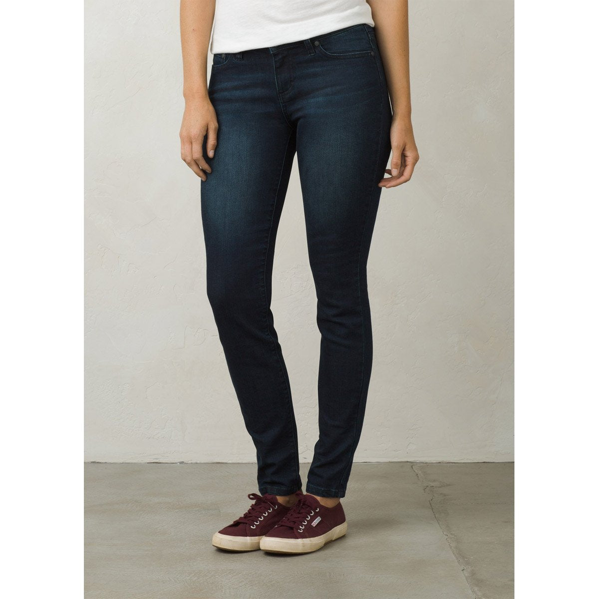 Prana Women&#39;s London Jean - Regular Inseam Dark Indigo