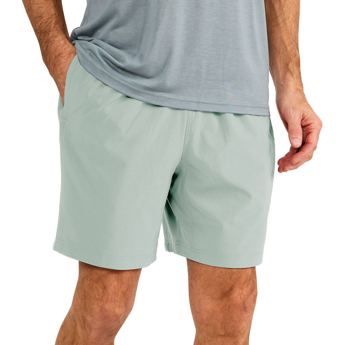 Free Fly Apparel Men&#39;s Lined Breeze Short - 7.5&quot; Green Haze